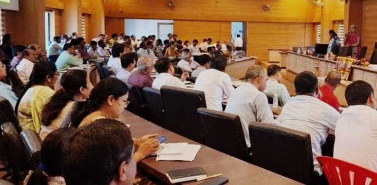 %imageWhatsApp-Image-2025-10-14-at-8.35.25-PM %images